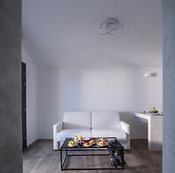 LF Suites & Villas
