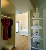LF Suites & Villas