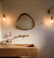LF Suites & Villas