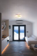 LF Suites & Villas