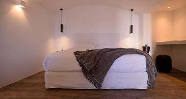 LF Suites & Villas