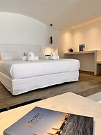LF Suites & Villas