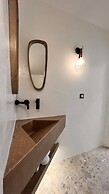 LF Suites & Villas