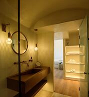 LF Suites & Villas