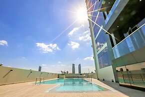 Amazing Studio With Balcony in Park View Dubai