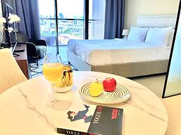Amazing Living With Balcony - Park View JVC