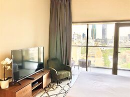 Amazing Living With Balcony - Park View JVC
