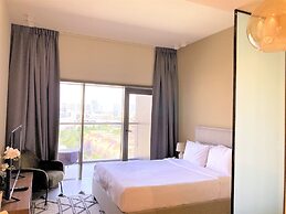 Amazing Living With Balcony - Park View JVC