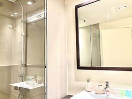 Amazing Living With Balcony - Park View JVC