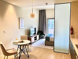 Amazing living in park view studio