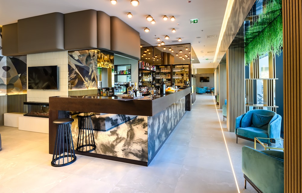 Marinus Beach Hotel