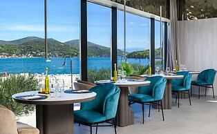 Marinus Beach Hotel