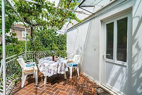 Apartments Zarac