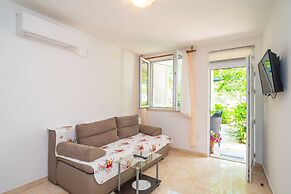 Apartments Zarac