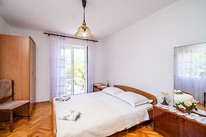 Apartments Zarac