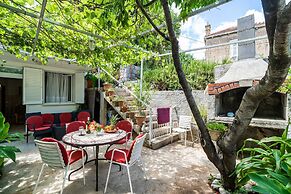 Apartments Zarac
