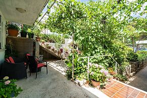 Apartments Zarac