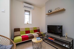 Apartment Ding Dong
