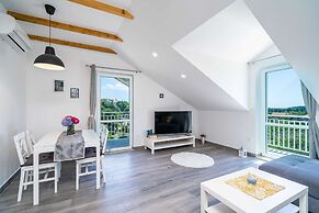 Apartments Amalija