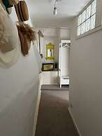2 Bed Grade 2 - Dates Back to 1500's