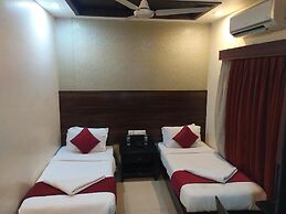 HOTEL GRAND PARKWAY