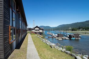 The Spot at Porpoise Bay