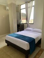 Reef Hostel Manta