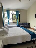 Reef Hostel Manta