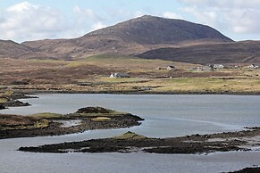 Ceann an Loch Cottage