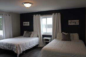 Lakeview Motel and Cottages