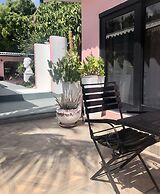 THUISHAVEN adults-only boutique resort