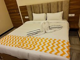 GT Grande Hotel-Near US Consulate