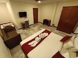 GT Grande Hotel-Near US Consulate