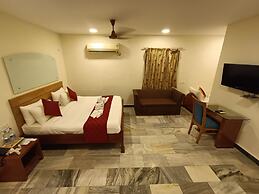 GT Grande Hotel-Near US Consulate