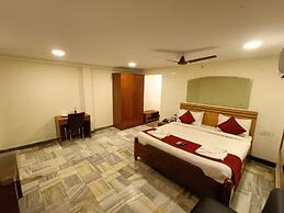GT Grande Hotel-Near US Consulate