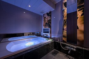 HOTEL ZEN - Adults Only