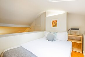 Oporto Loft with Mezzanine