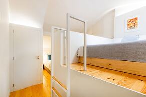 Oporto Loft with Mezzanine