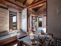 Villa Peacock with Spa Facilities