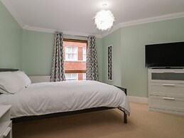 Townbridge Apartment