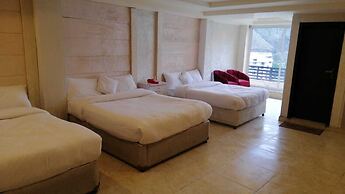 Rockwood Resort