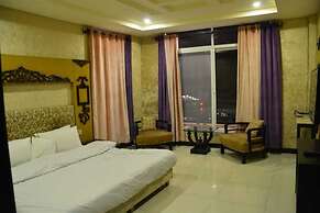 Rockwood Resort