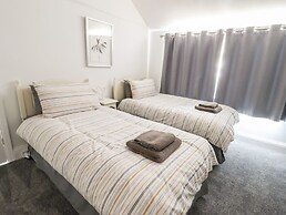 13 The Crescent