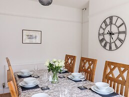 13 The Crescent