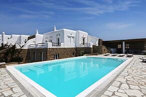 Villa Super Three