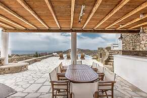 Villa Super Three