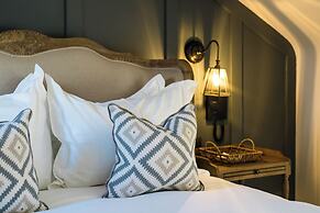 Regency House