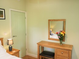 Lake View Lodge