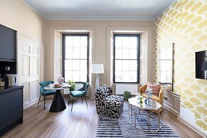 30 Castle Street Aparthotel