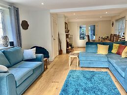 5bed-10guests-fireplace-hottub-pets Ok-parking